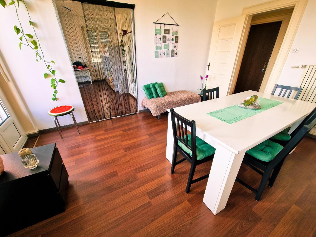 Nice Room 4 Minutes From Basel Shared Apartment Saint-Louis  Eksteriør bilde